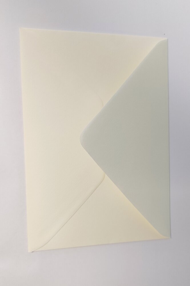 Envelop 11 x 15,6 cm Ivoor