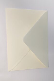 Envelop 11 x 15,6 cm Structuur Ivoor