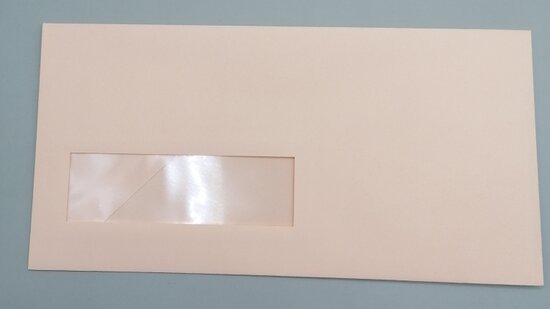 Envelop 11 x 22 cm abrikoos venster