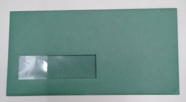 Envelop 11 x 22 cm donkergroen venster