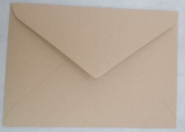 Envelop 12 x 18 cm Karton bruin
