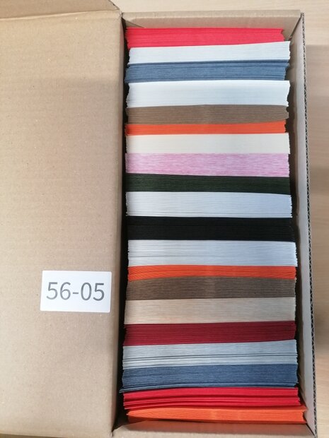 Doos vol met Enveloppen  14 x 14 cm -