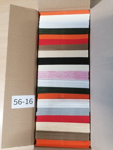 Doos vol met Enveloppen  14 x 14 cm 
