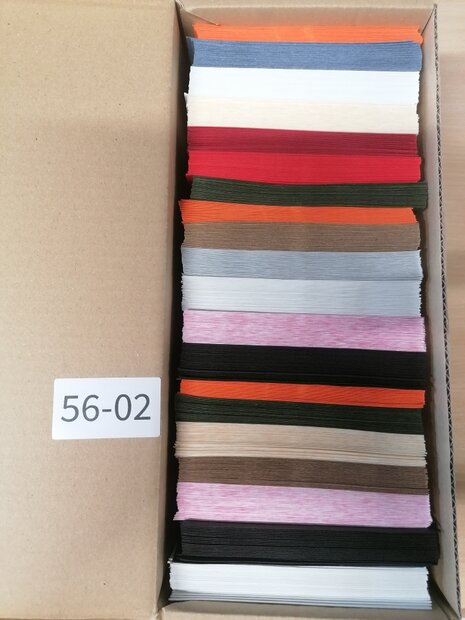 Doos vol met Enveloppen  14 x 14 cm 