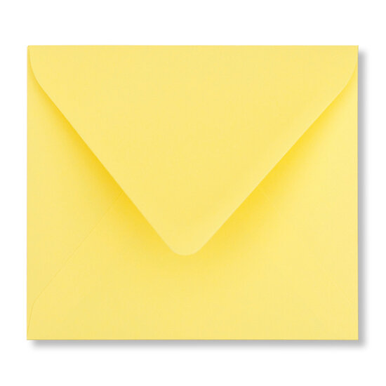 Envelop 12,5 x 14 cm Kanariegeel
