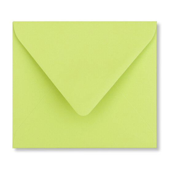 Envelop 12,5 x 14 cm Lindegroen