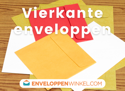 Alle vierkante enveloppen op een rij