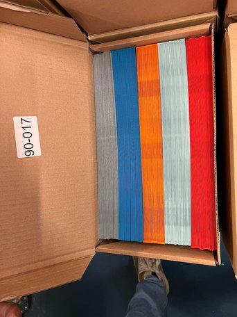 Doos vol met Enveloppen A4  Stiplock sluiting  22 x 31.2 cm