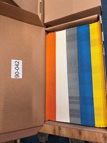 Doos vol met Enveloppen A4  Stiplock sluiting  22 x 31.2 cm