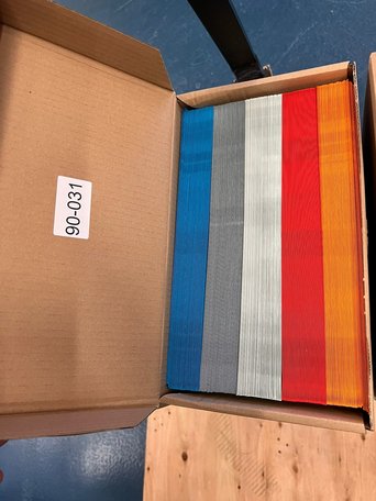 Doos vol met Enveloppen A4  Stiplock sluiting  22 x 31.2 cm