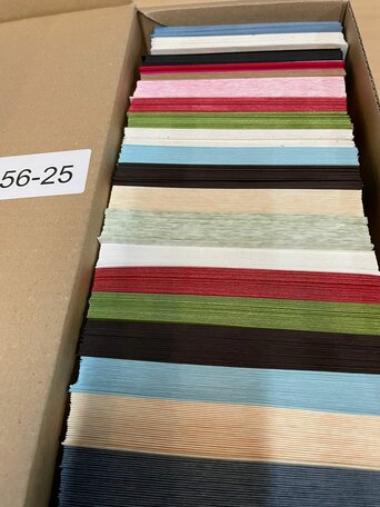 Doos vol met Enveloppen  14 x 14 cm