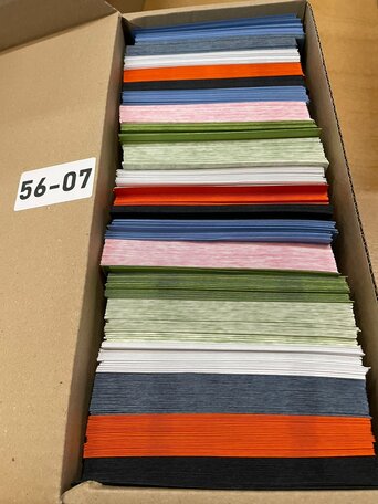 Doos vol met Enveloppen  14 x 14 cm -