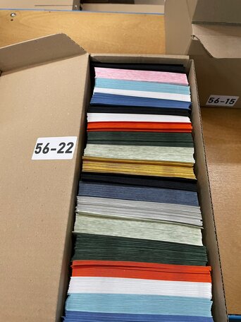 Doos vol met Enveloppen  14 x 14 cm -