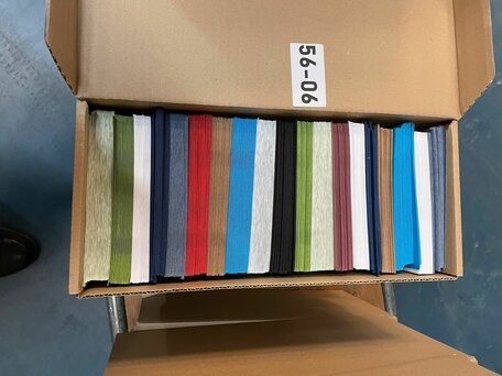 Doos vol met Enveloppen  14 x 14 cm -