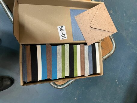 Doos vol met Enveloppen  14 x 14 cm -