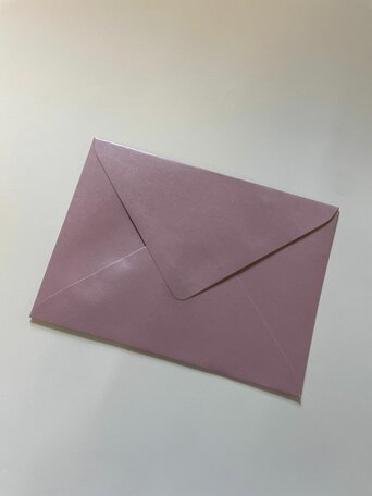 Envelop 13 x 18cm Metallic Roze