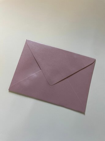 Envelop 13 x 18cm Metallic Roze